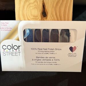 Color Street MULHOLLAND BLUE Blue glitter Nail Strips